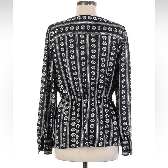 LOFT Faux wrap blouse - large - Picture 2 of 6